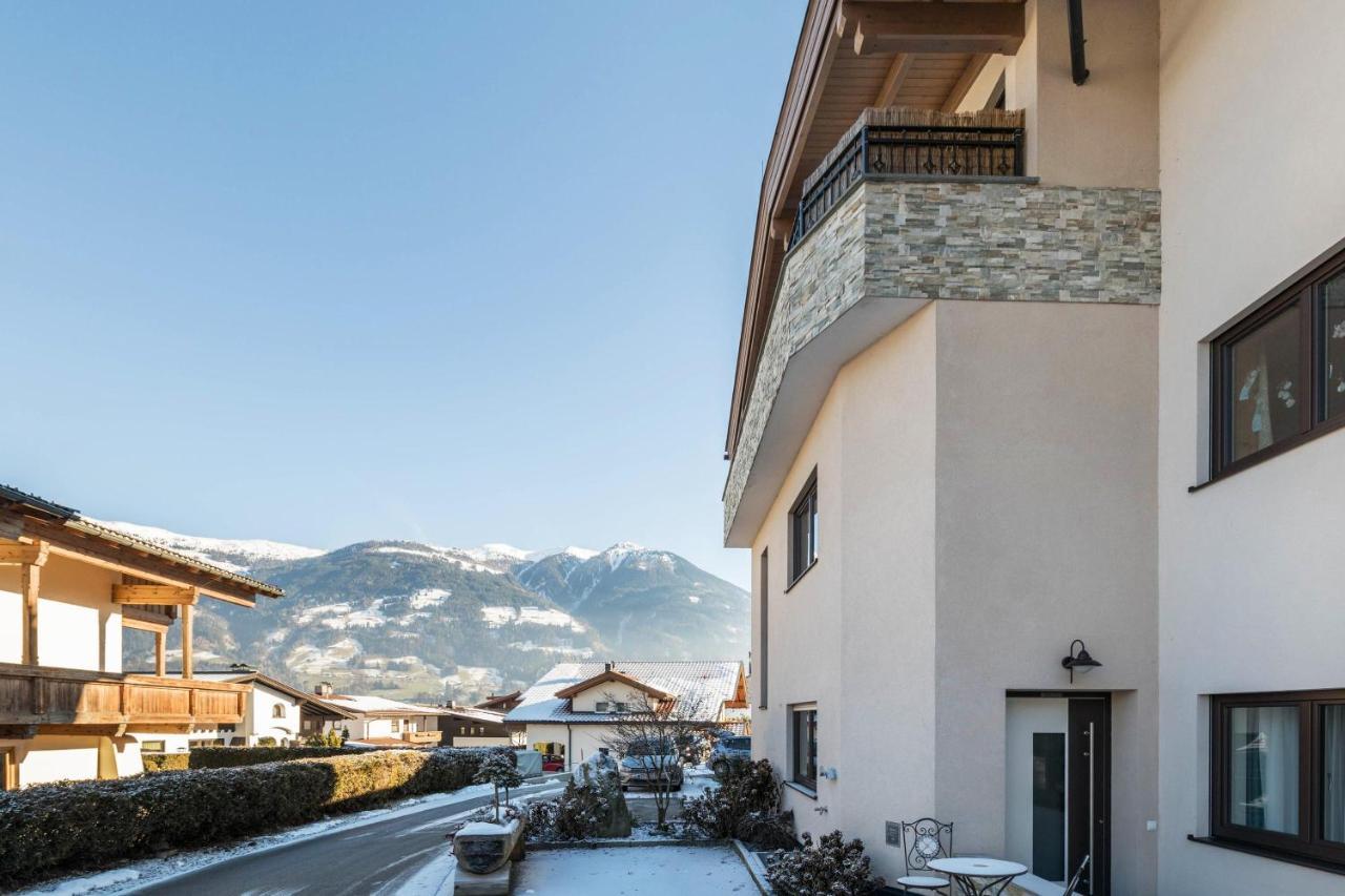 Wieseneck I - Apartment In Fügen Exteriér fotografie
